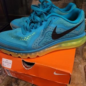 Nike AirMax 2014 mens size 9.5 women's size 11